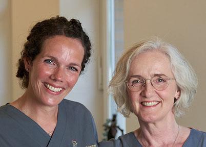 Dr. Julia Sommer und Rita Wacker